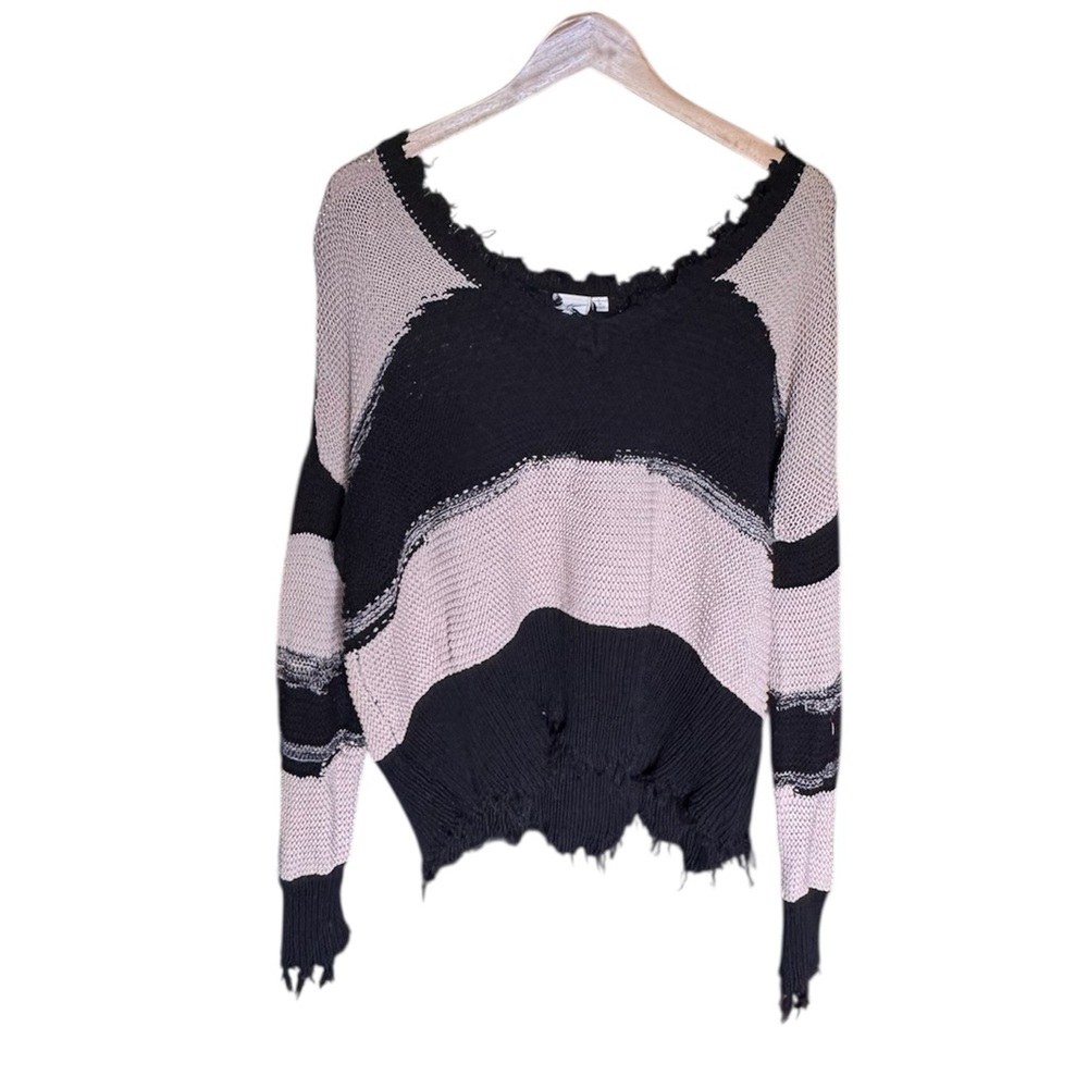 White Crow Black and Tan V-Neck Sweater with Distressed Edge